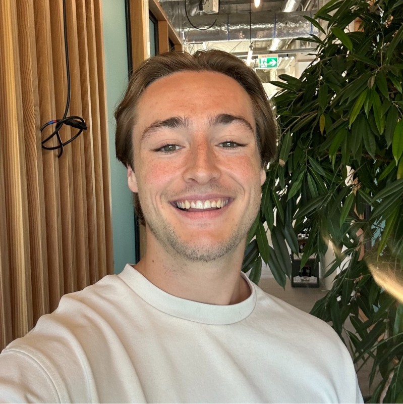  How Mees booked over a 100 meetings as a BDR in 1 month